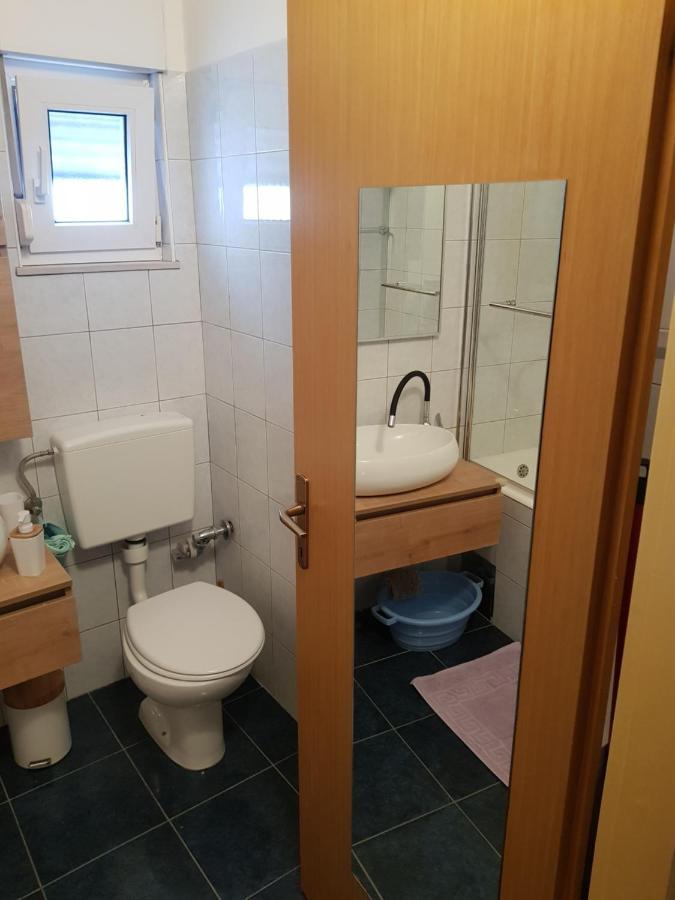 Apartment Milena 奥米什 外观 照片